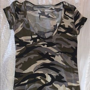 camo top 💚🤎